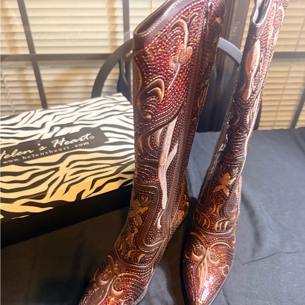 Helen's Heart Women's Sparkling Brown Heeled Boots